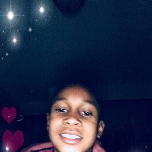 Meet your Posher, Luciana